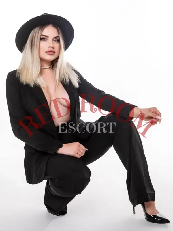 Леля — эскорт Астана