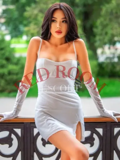 Данелия — эскорт Астана
