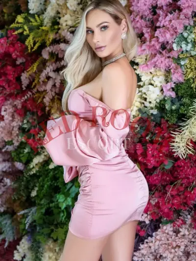 Аксена — проститутка Астана