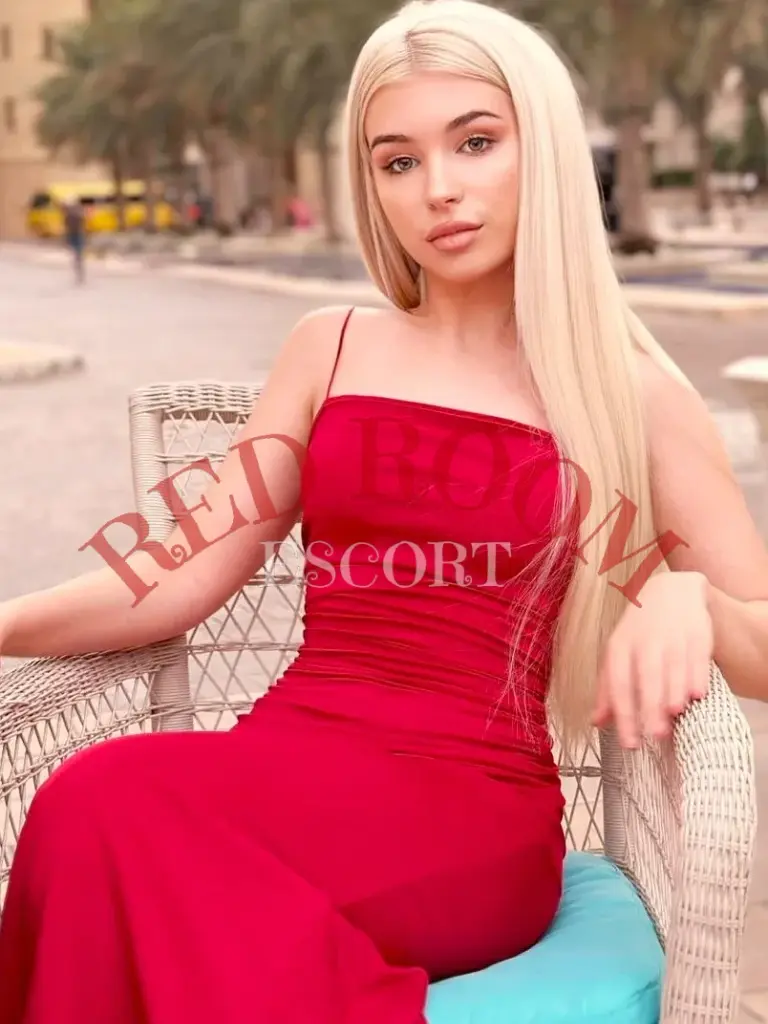Клэр — эскорт Астана
