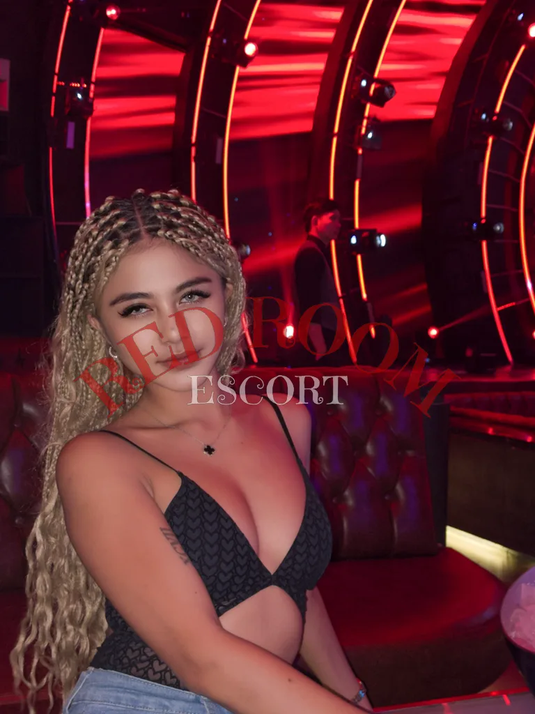 Анжелика — эскорт Астана